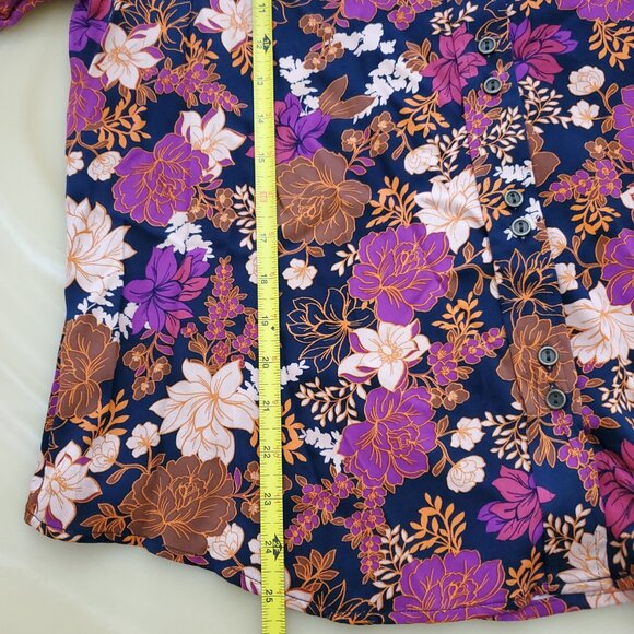 Democracy Dark Floral Print Classic Button Front Preppy Women's Top Size Large - Picture 9 of 16
